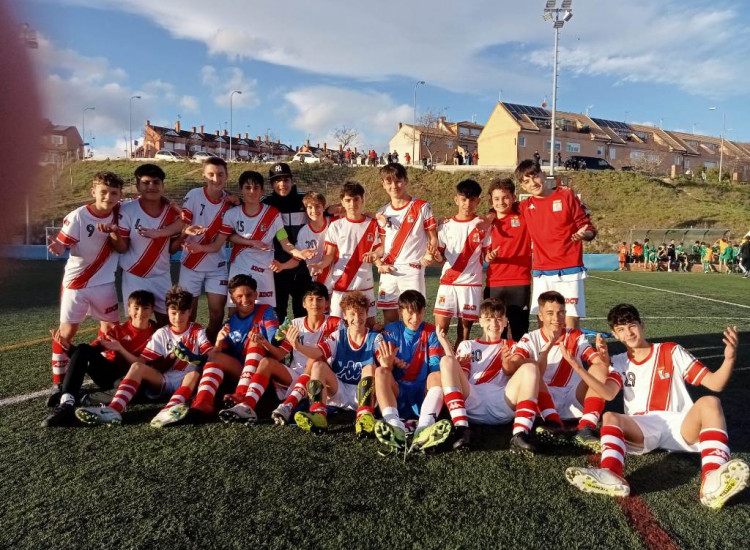 El Infantil A del ADCV logra una importante victoria contra la Academia de Fútbol de Alcobendas